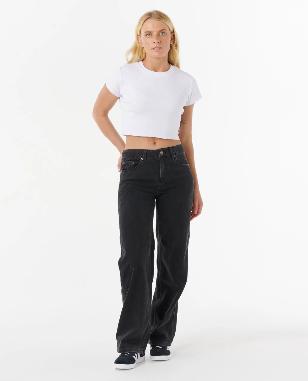 Aggie Relaxed Jeans - Image 5