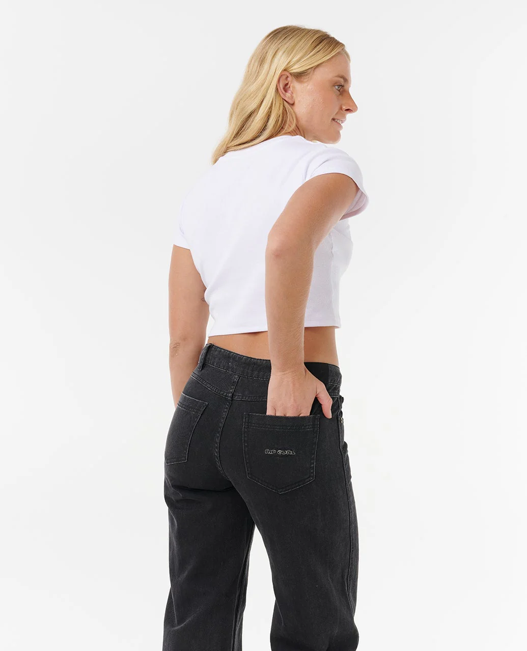 Aggie Relaxed Jeans - Image 7