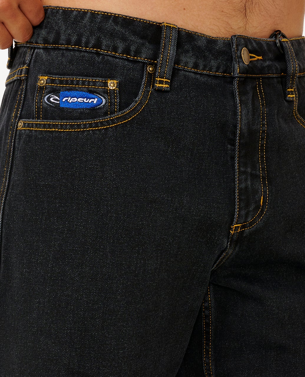 Archive 21" Denim Walk Short - Image 5