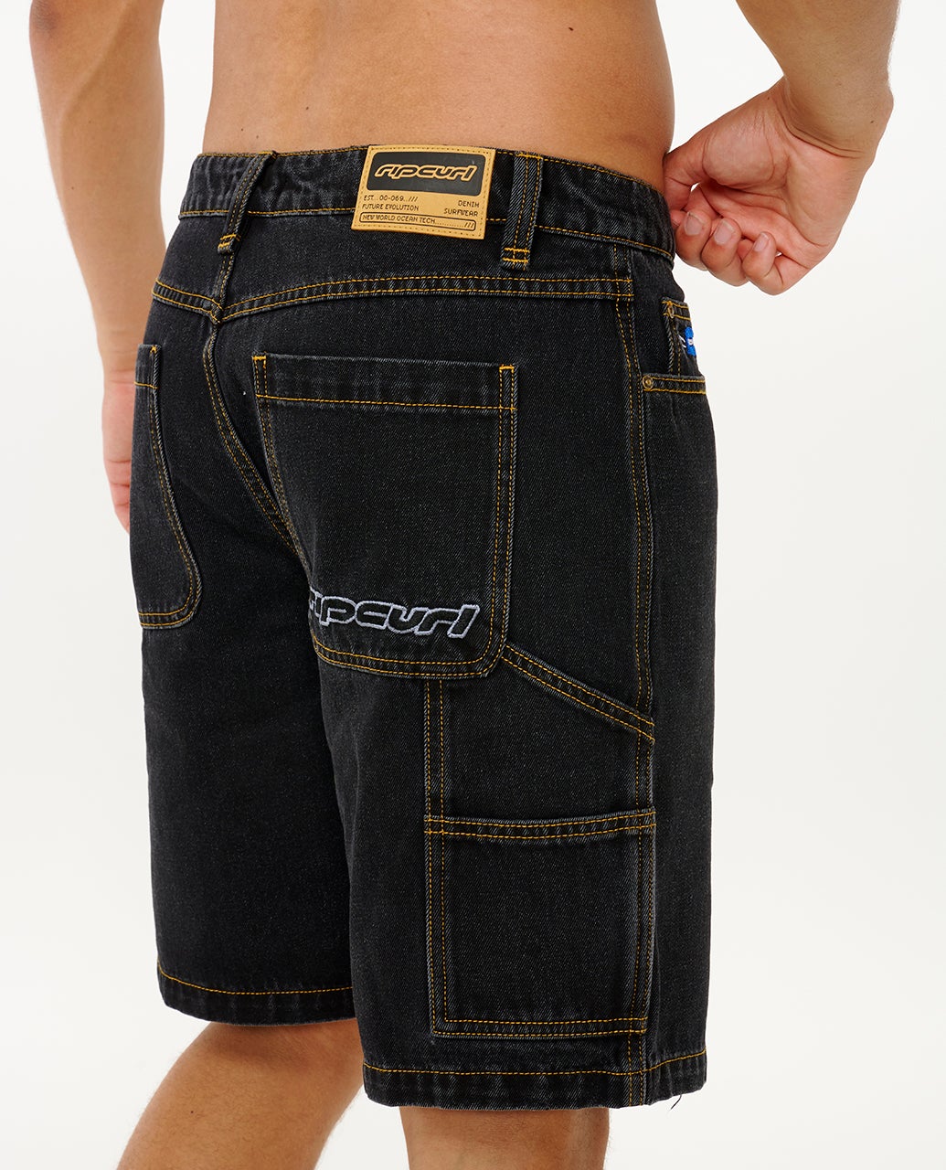 Archive 21" Denim Walk Short - Image 6