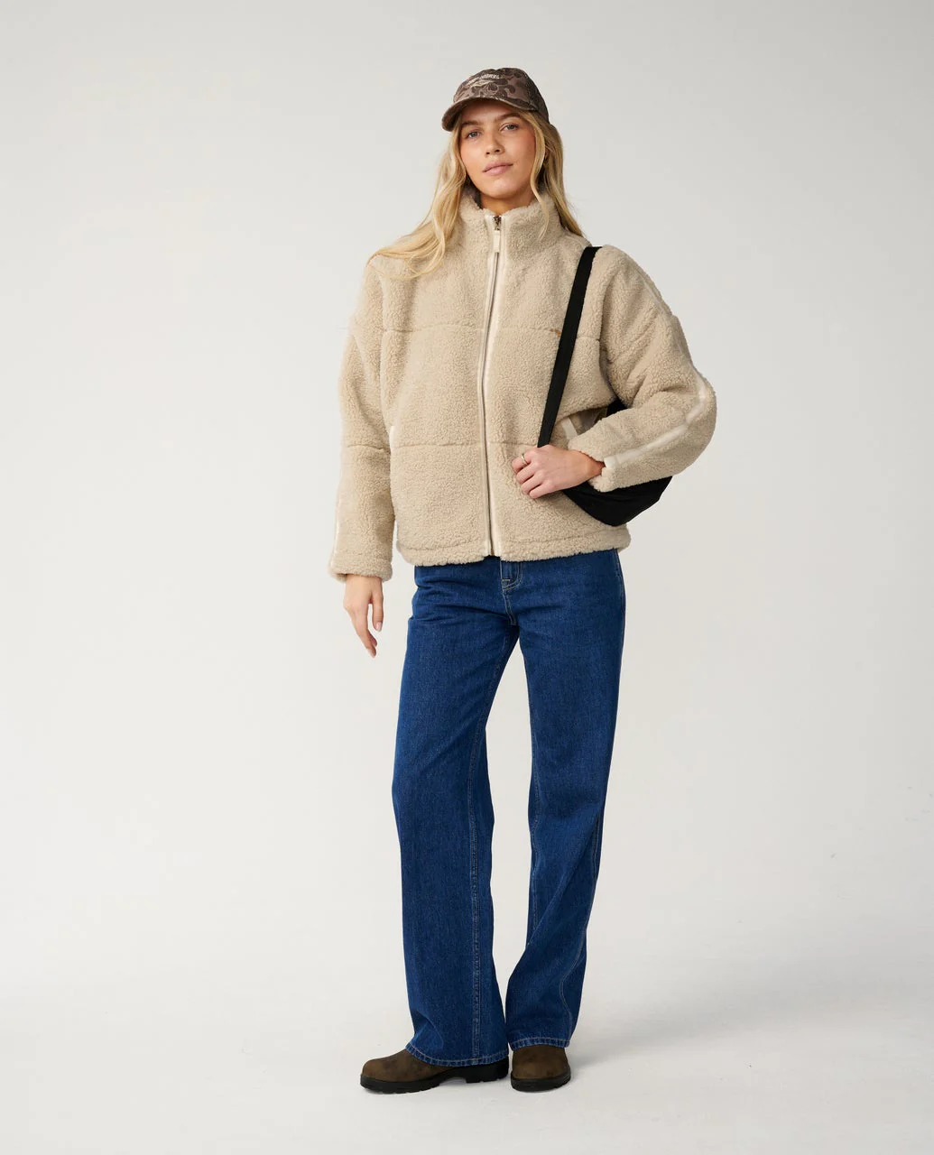 Cala Nights Sherpa Jacket - Image 3