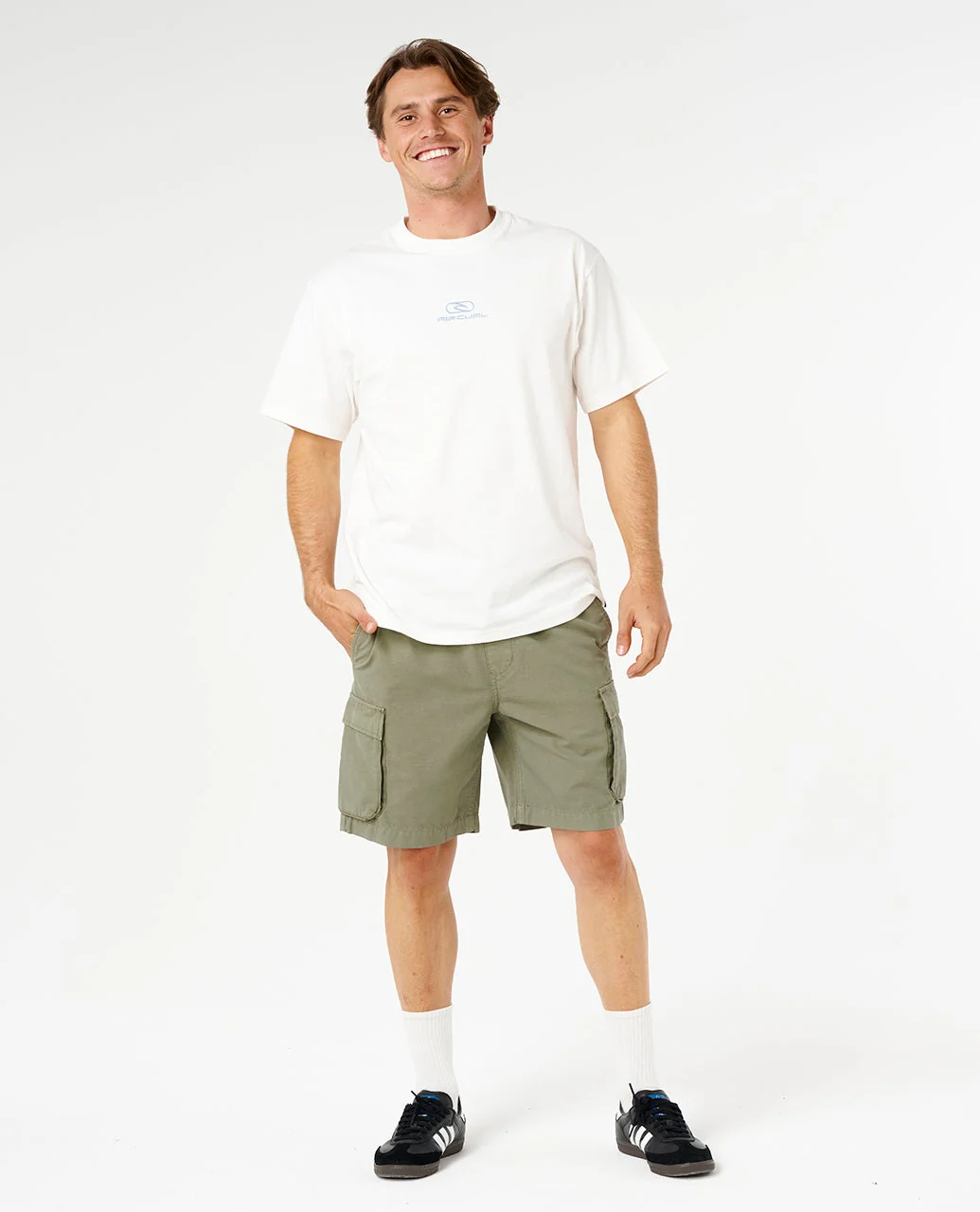 Classic Surf Cargo 19" Beach Short - Image 4