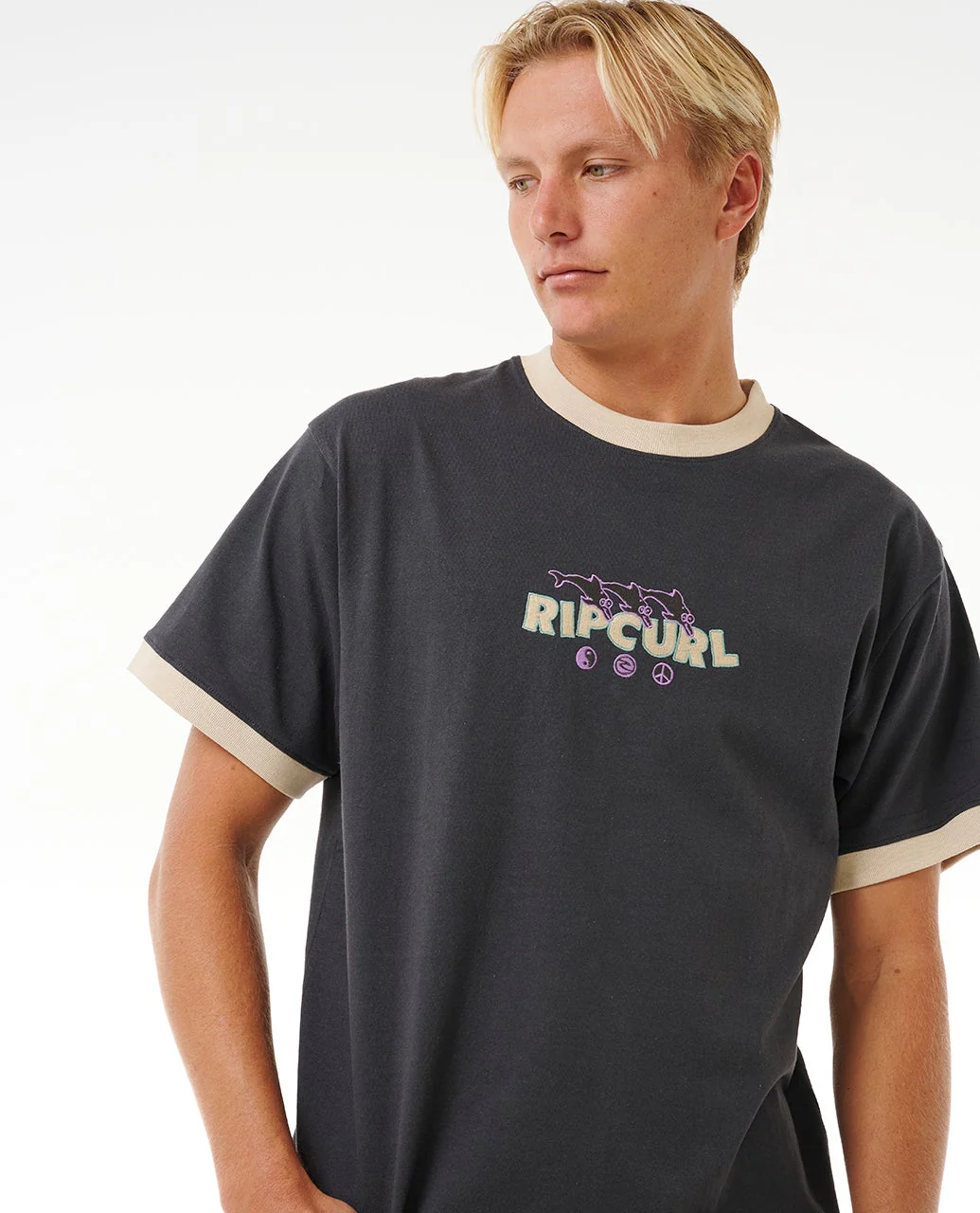 Holidazzed Tee - Image 6