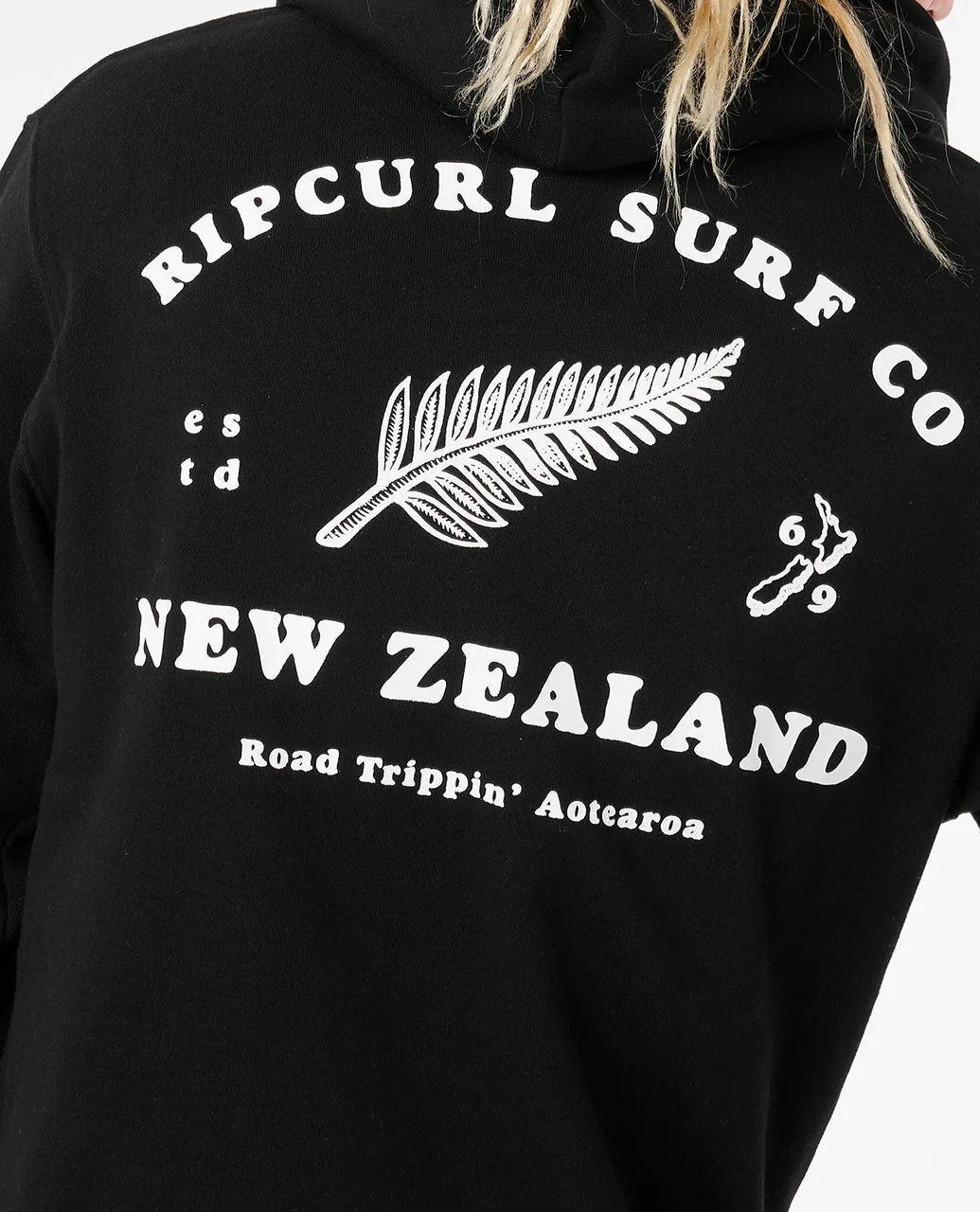 New Zealand Road Trip Fleece Hood - Image 5