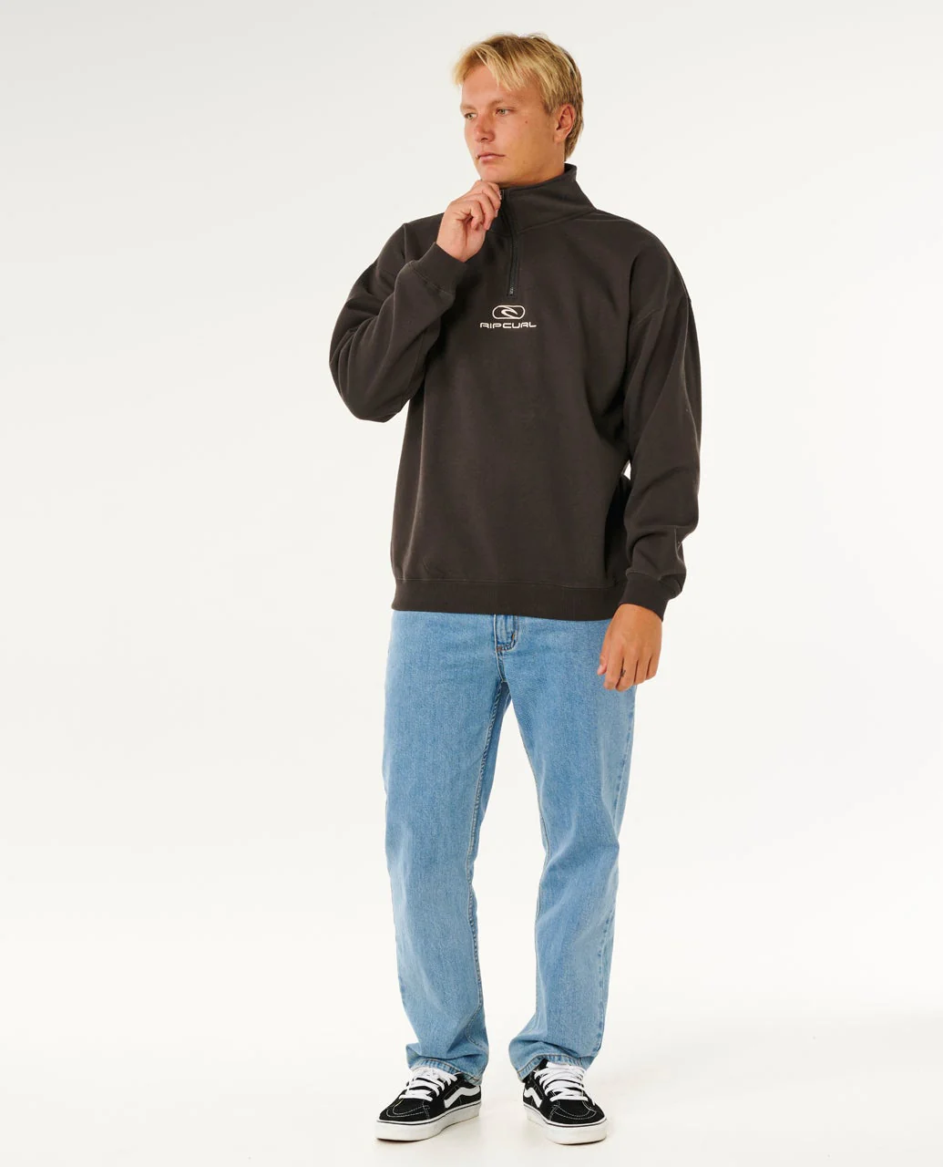 Pill Icon 1/4 Zip Crew - Image 4
