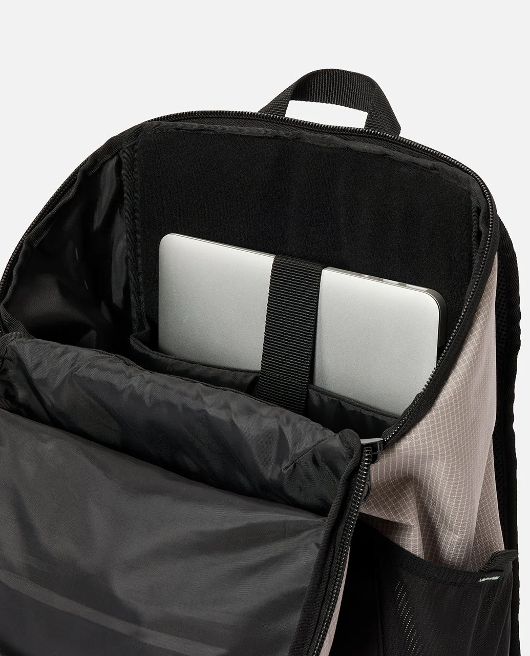 Search Overland 30L Backpack - Image 5