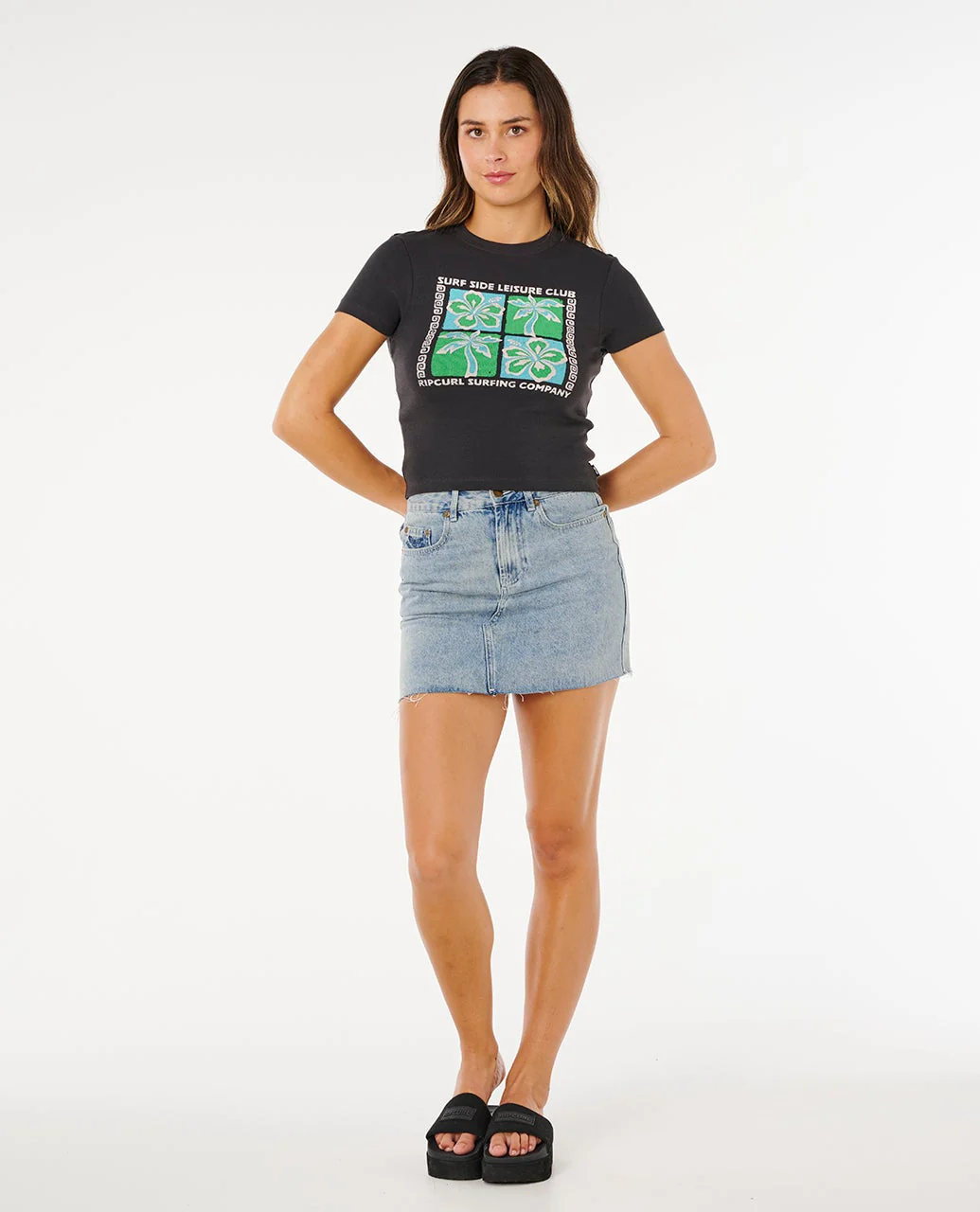 Surf Side Fitted Tee - Image 4
