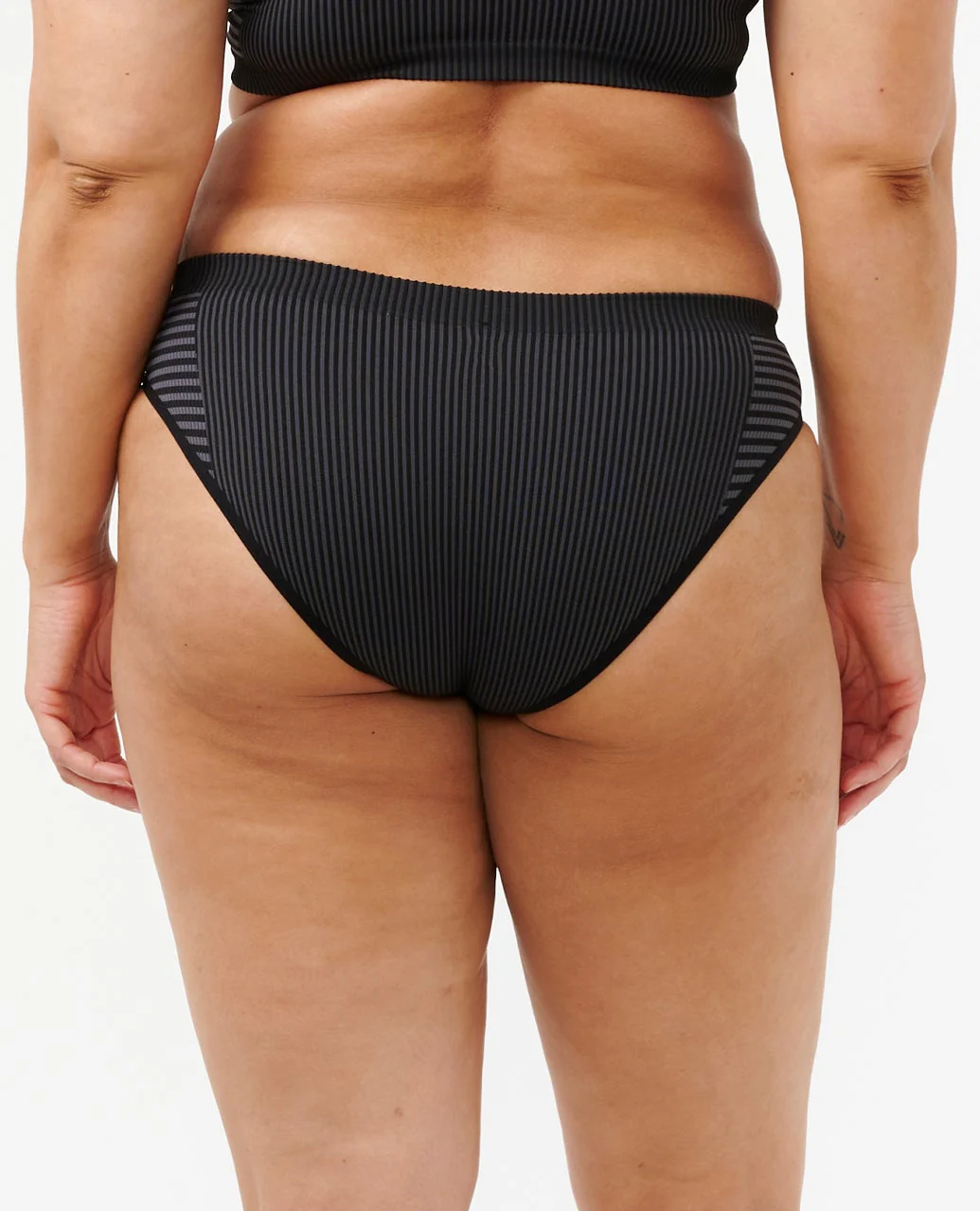 The One 2.0 Bottom - Image 10
